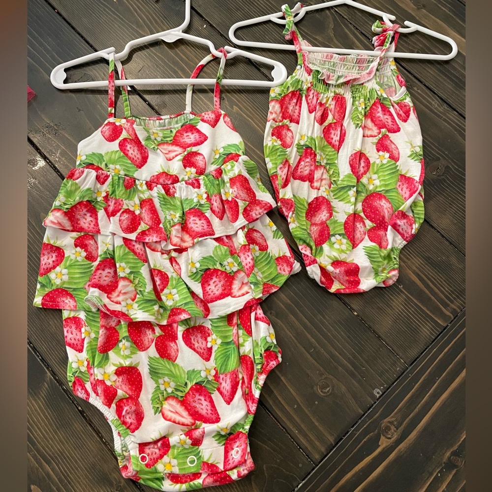 Posh Peanut Matching Rompers 2T, 0-03 months